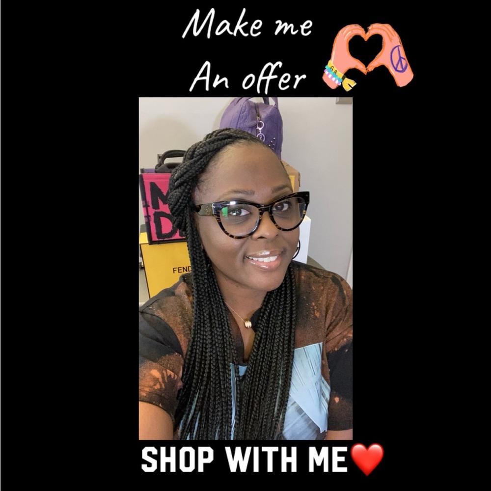 @litnes I’m LIVE! Share YOUR & MINES - Picture 7 of 10